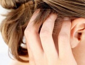 psoriasiaren seinaleak eta sintomak azalean